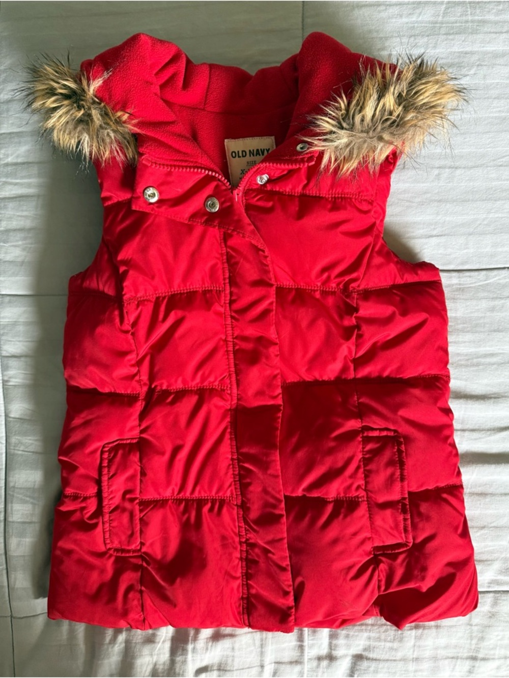 XS Old Navy Red Quilted Puffer Vest with Faux Fur Hood Trim